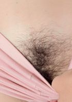 Juliette March from ATK Natural & Hairy